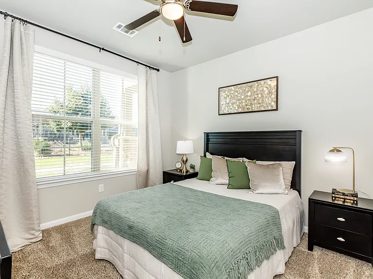 The Landings at Creekside — Photo 9