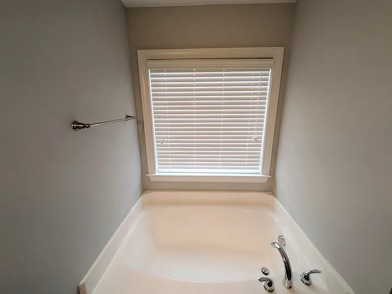 2645 Waites Dr — Photo 31