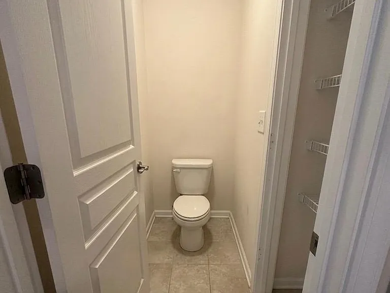 3550 Graham Way — Photo 2
