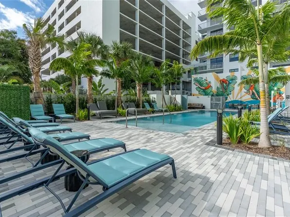 300 S Federal Hwy #1800, Hollywood, FL 33020