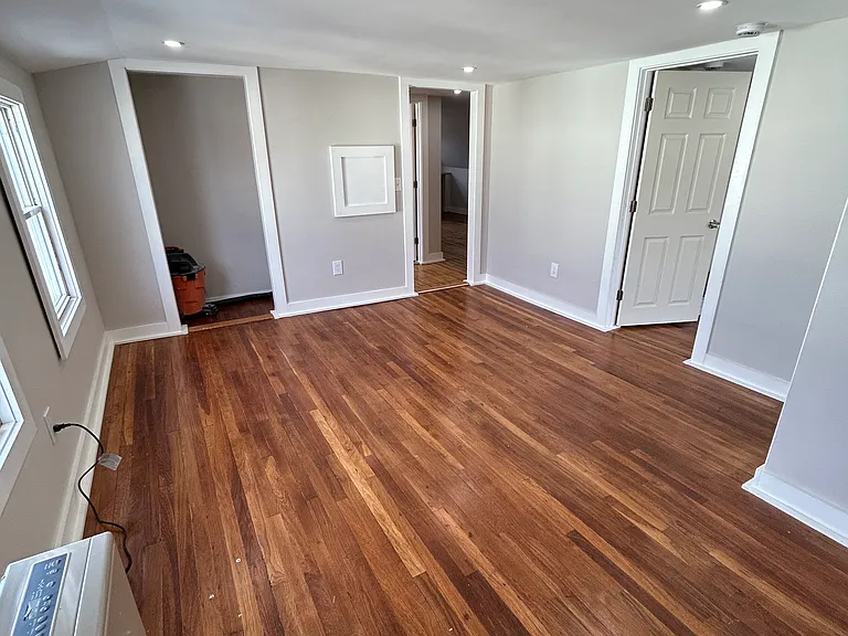 79 Hill St #301 — Photo 1