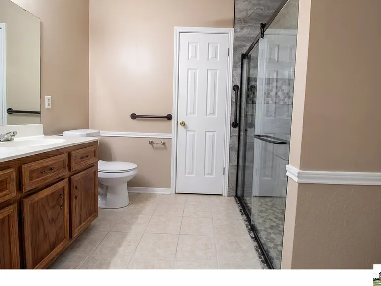 924 Northern Dancer Dr — Photo 10