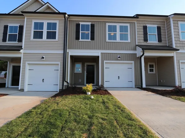 5108 Silver Brook Rd, Durham, NC 27703