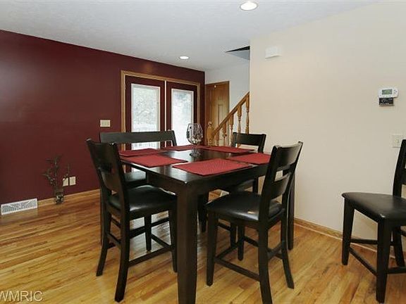5th image of 6170 N 35th St