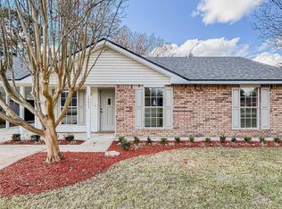 14453 Ridgewood Ave, Prairieville, LA 70769