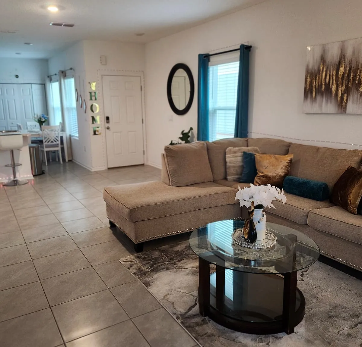 3 bed, 2.5 bath, 1502 sqft, $2,400 — Photo 3