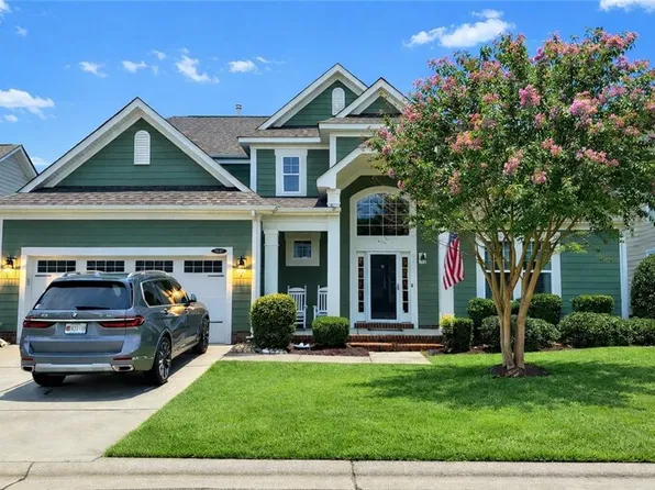 5640 Memorial Dr, Virginia Beach, VA 23455