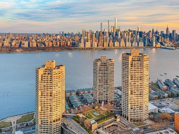 7000 Blvd East image 30 of 30