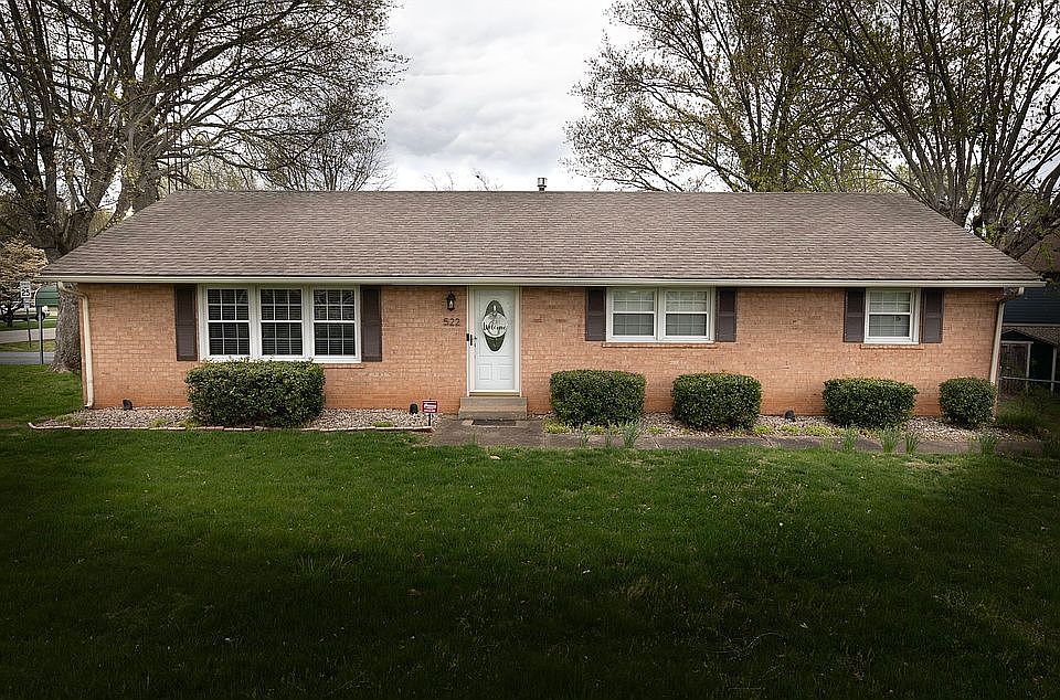 1st image of 522 Emmett Ave