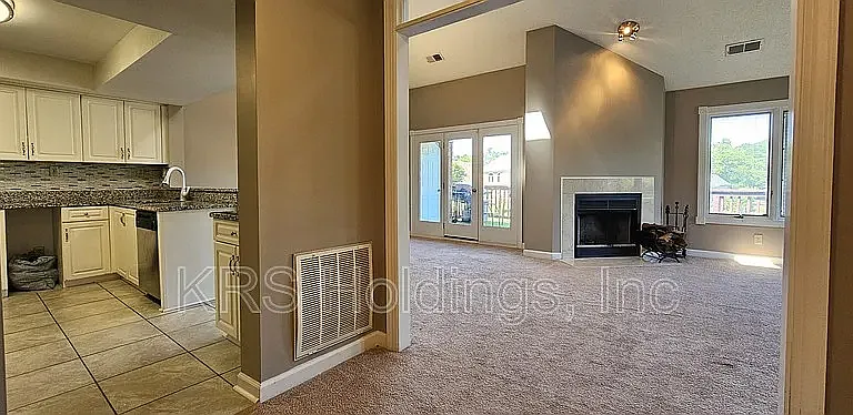 200 Mainsail Dr #200 — Photo 5