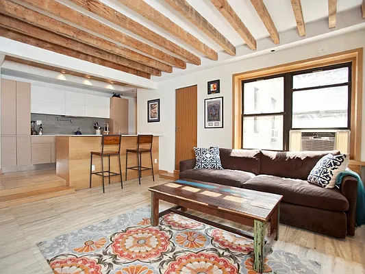 Rented by Sotheby's International Realty | media 8