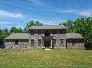 47240 Executive Dr, Belleville, MI 48111