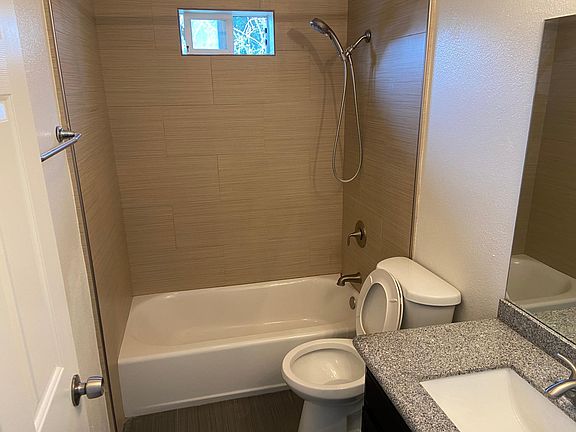5th image of 550 W Alma Ave #4-5