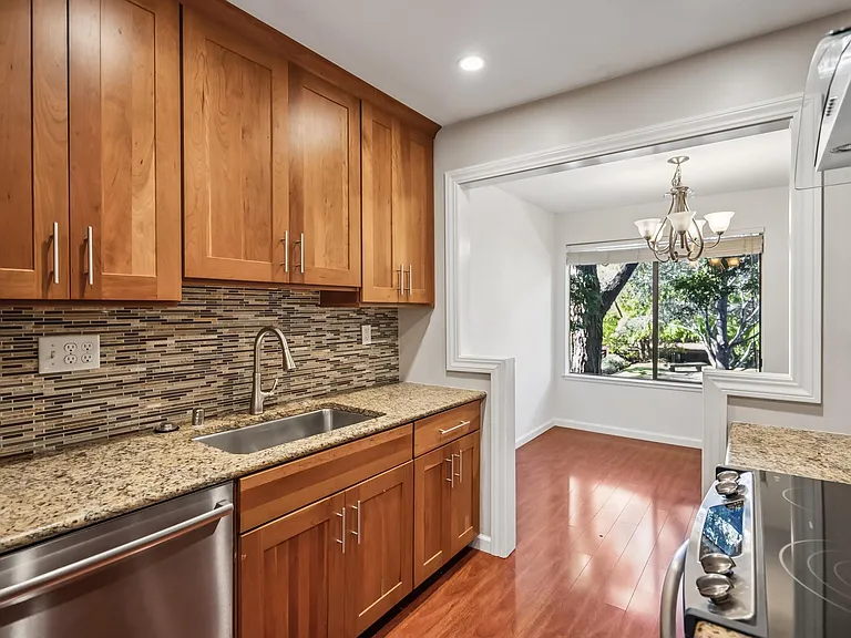 3314 Brittan Ave #1 — Photo 13