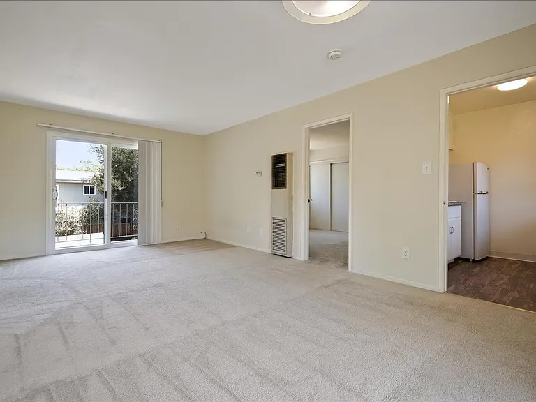 254 College Ave Palo Alto near Evergreen Park — Photo 8