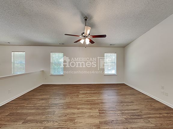 3rd image of 192 Brookstone Dr
