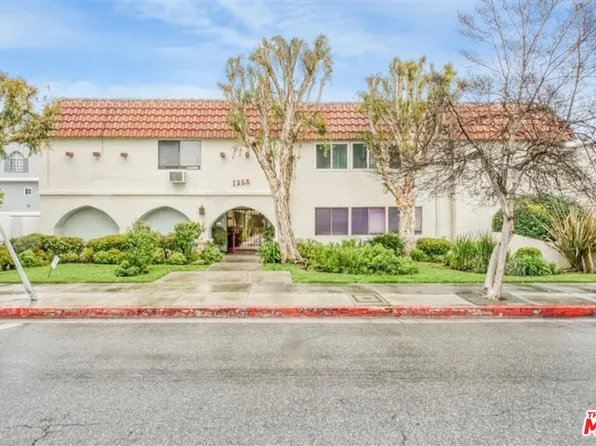 7356 Corbin Ave, Reseda, CA 91335