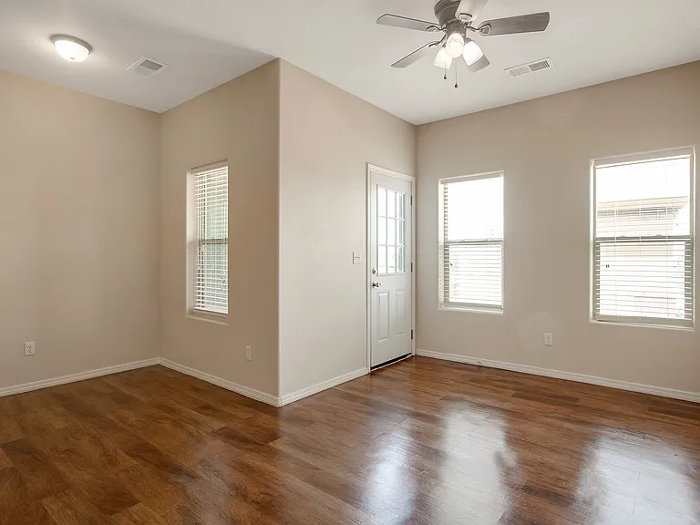 216 Dining/Living Room