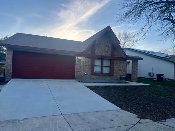 7027 Elk Trl, San Antonio, TX 78244
