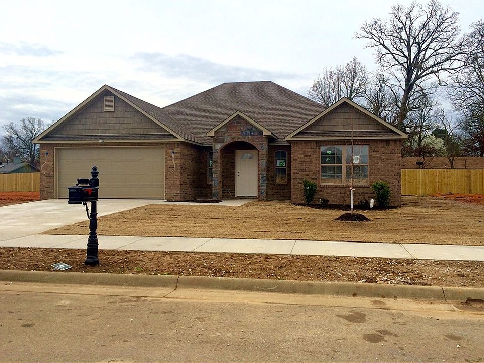 1st image of 1404 Kelley Dr