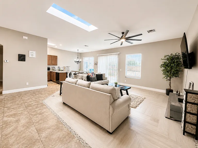 24350 W Fernwood Ct — Photo 16