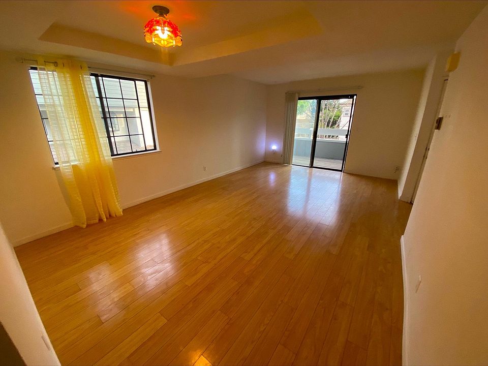 1st image of 6981 Chantel Ct