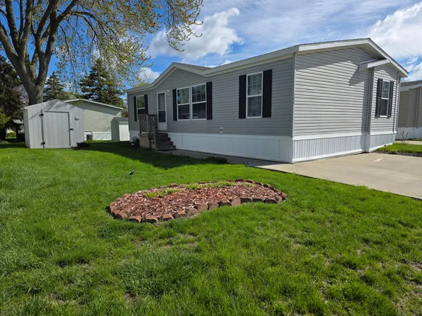 122 Whippoorwill 122, Rochester Hills, MI 48309