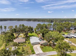 21906 Shamu Dr, Land O Lakes, FL 34639