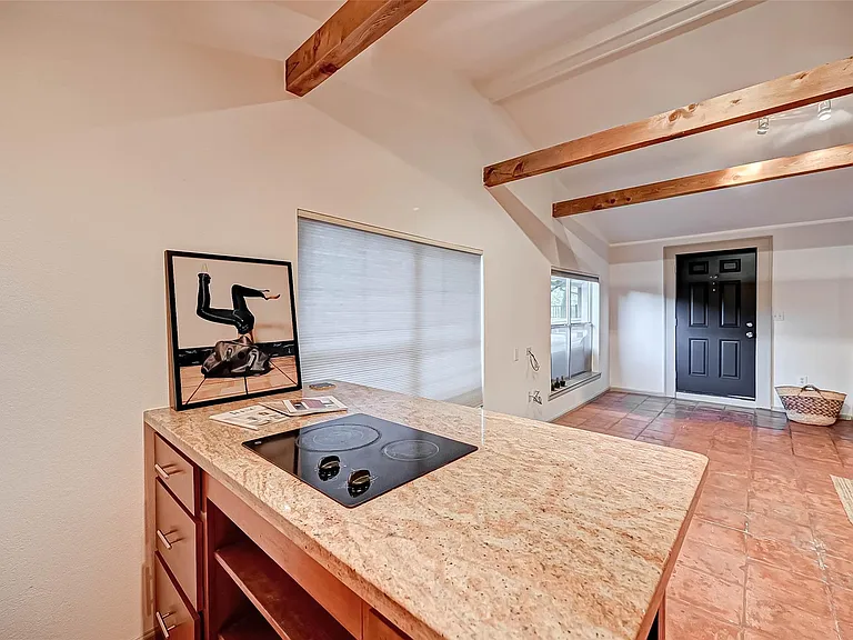 1612 W Alabama St #B — Photo 6