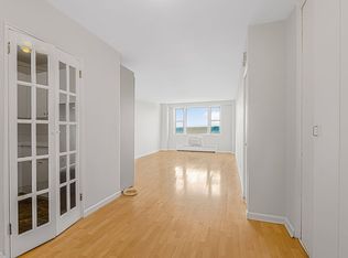 Skyview, Bronx, NY 10471