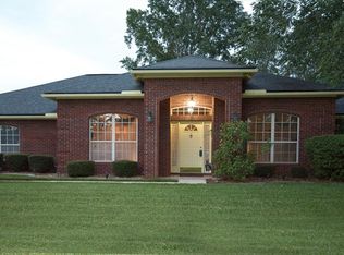 1939 Captiva Dr, Middleburg, FL 32068