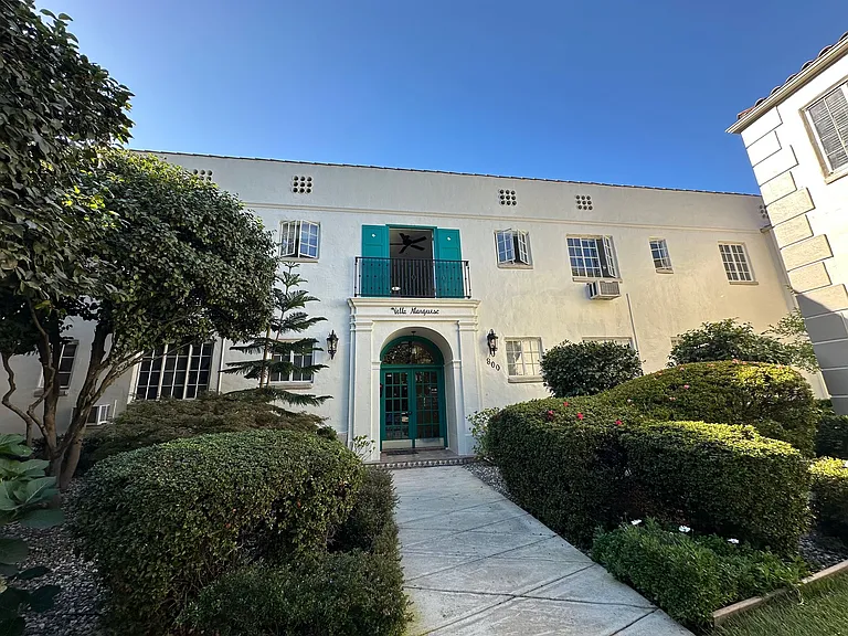 Discover Vintage Charm at Villa Marquise — Photo 8