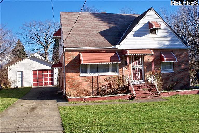 1st image of 3833 E 52nd St