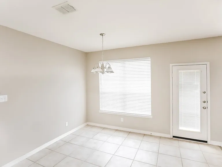226 Arabian Rd — Photo 6