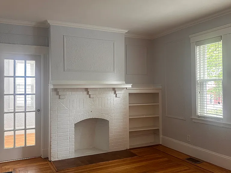 84 Lawton St #1 — Photo 2