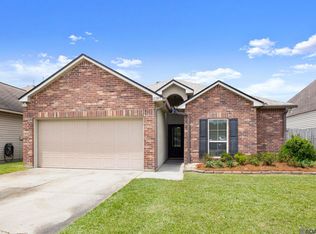 11397 Ashwood Ct, Denham Springs, LA 70726