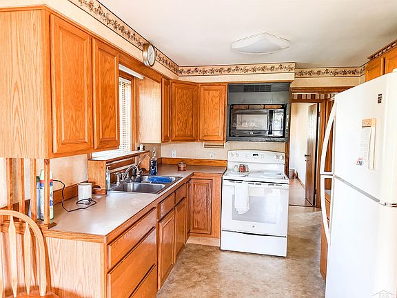 4th image of 506 N Elevator Rd