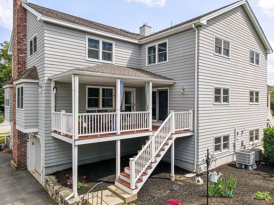 1st image of 7 Carnation Cir #D