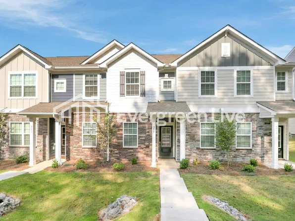 257 4th St, York, SC 29745