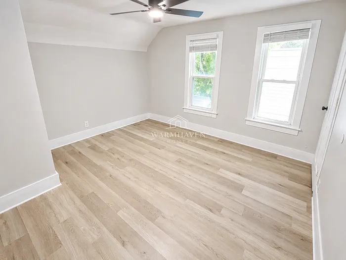 668 Sherman St — Photo 11
