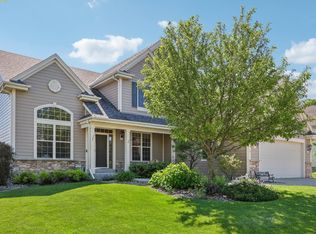 2617 Tumbleweed Cir, West Bend, WI 53095