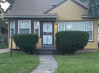18945 Gilchrist St, Detroit, MI 48235