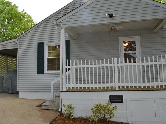 3rd image of 707 N Glenn St