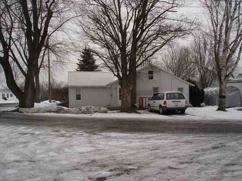 3rd image of 61 S MAIN Street