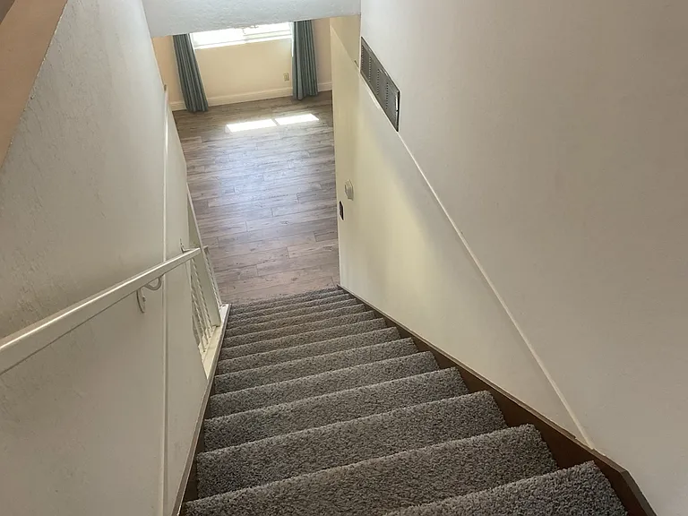 9600 Allegheny Dr — Photo 56