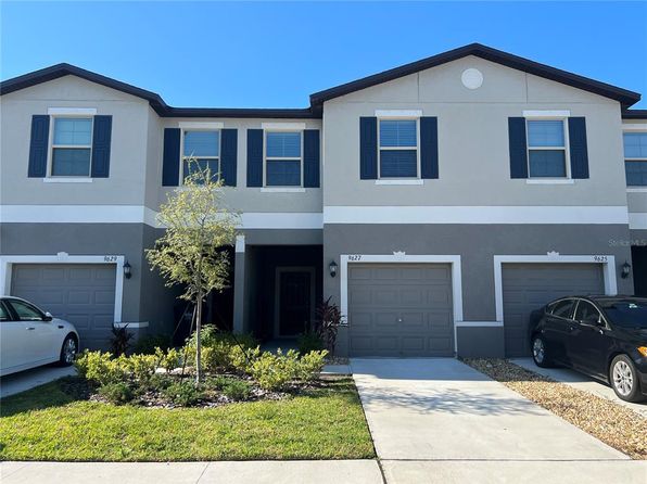 9627 Pembrooke Pines Dr