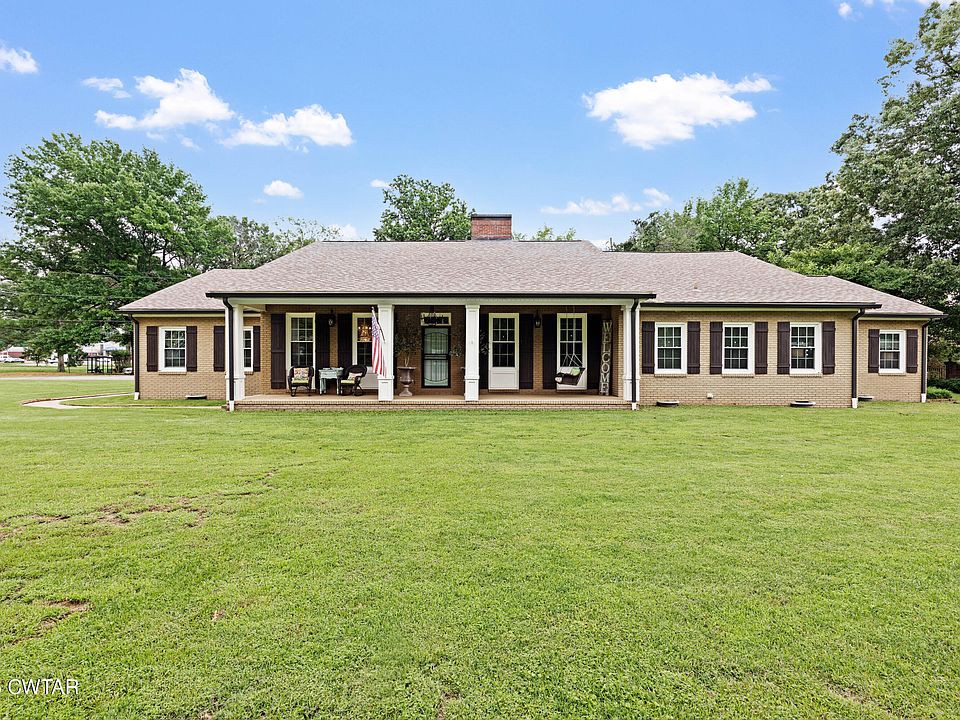 1st image of 216 Edenwood Dr