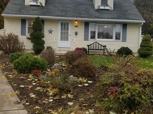 5209 Winnequah Rd, Monona, WI 53716