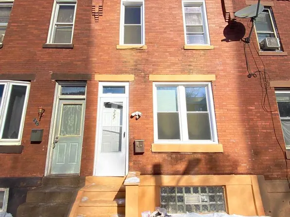 227 E Elkhart St, Philadelphia, PA 19134