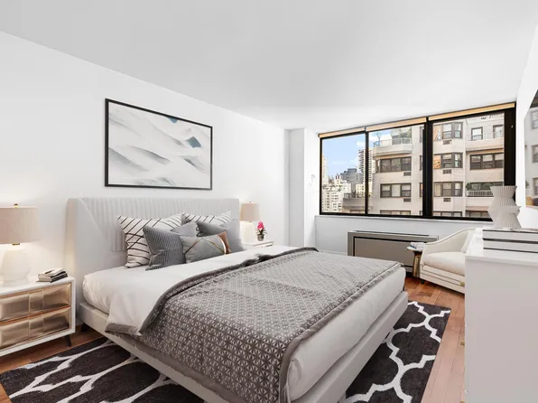 330 East 75th Street image 3 of 10